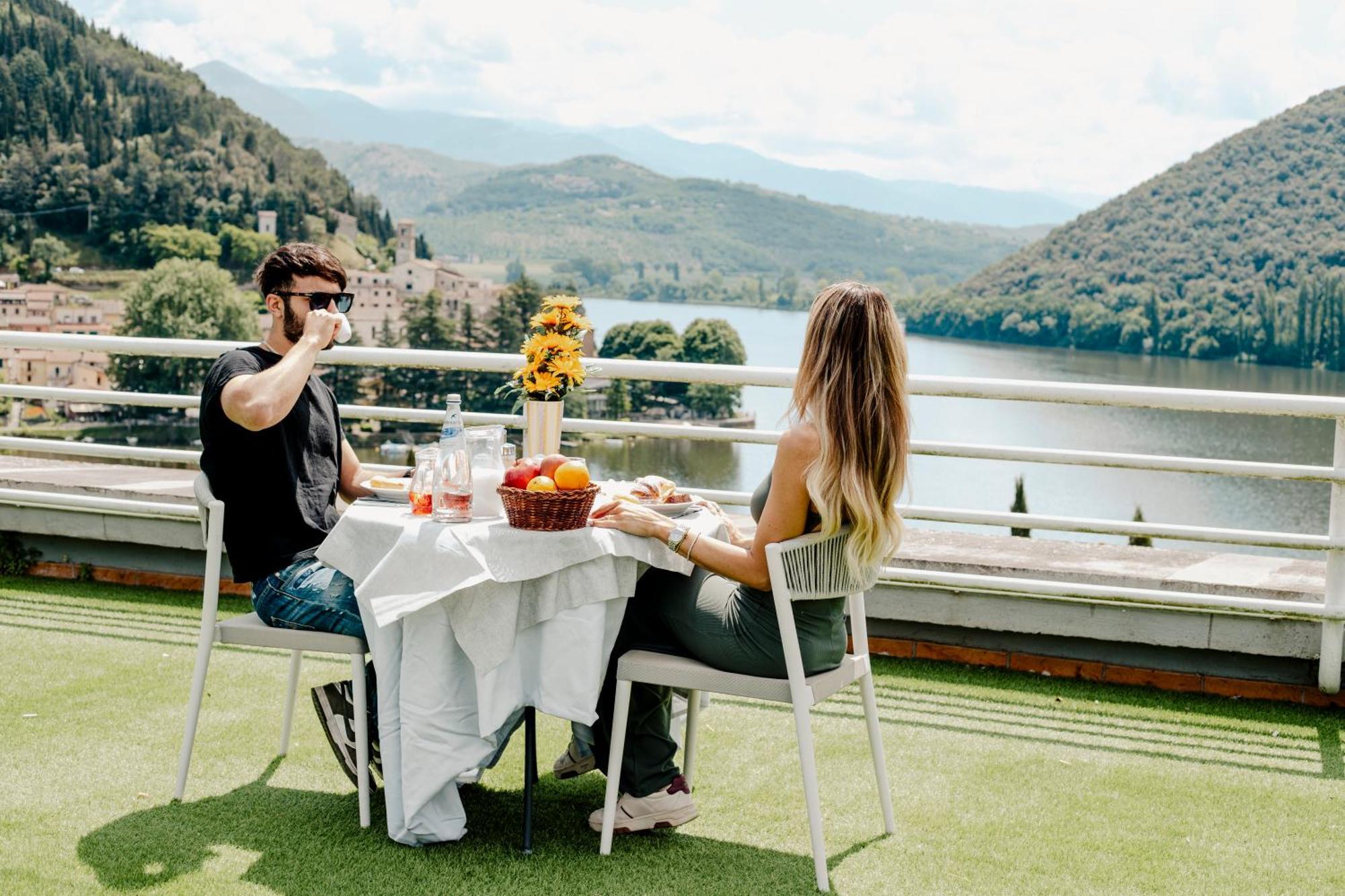 Hotel Del Lago Piediluco Active&SPA Esterno foto